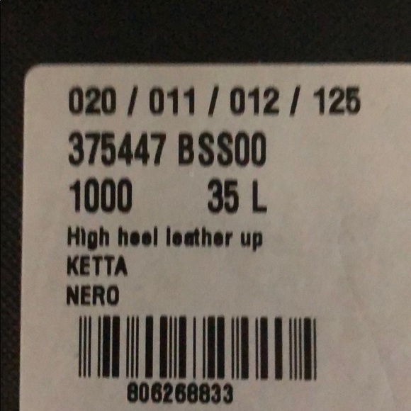 BNIB black Saint Laurent boots - Picture 7 of 7